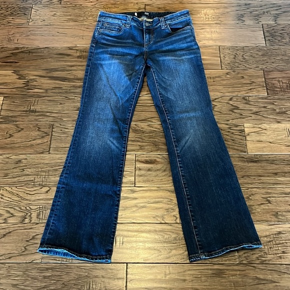 Kut From The Kloth Bootcut Mid Rise Size 8 - Picture 1 of 16